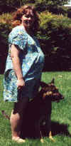 april-tracie.jpg (11370 bytes)